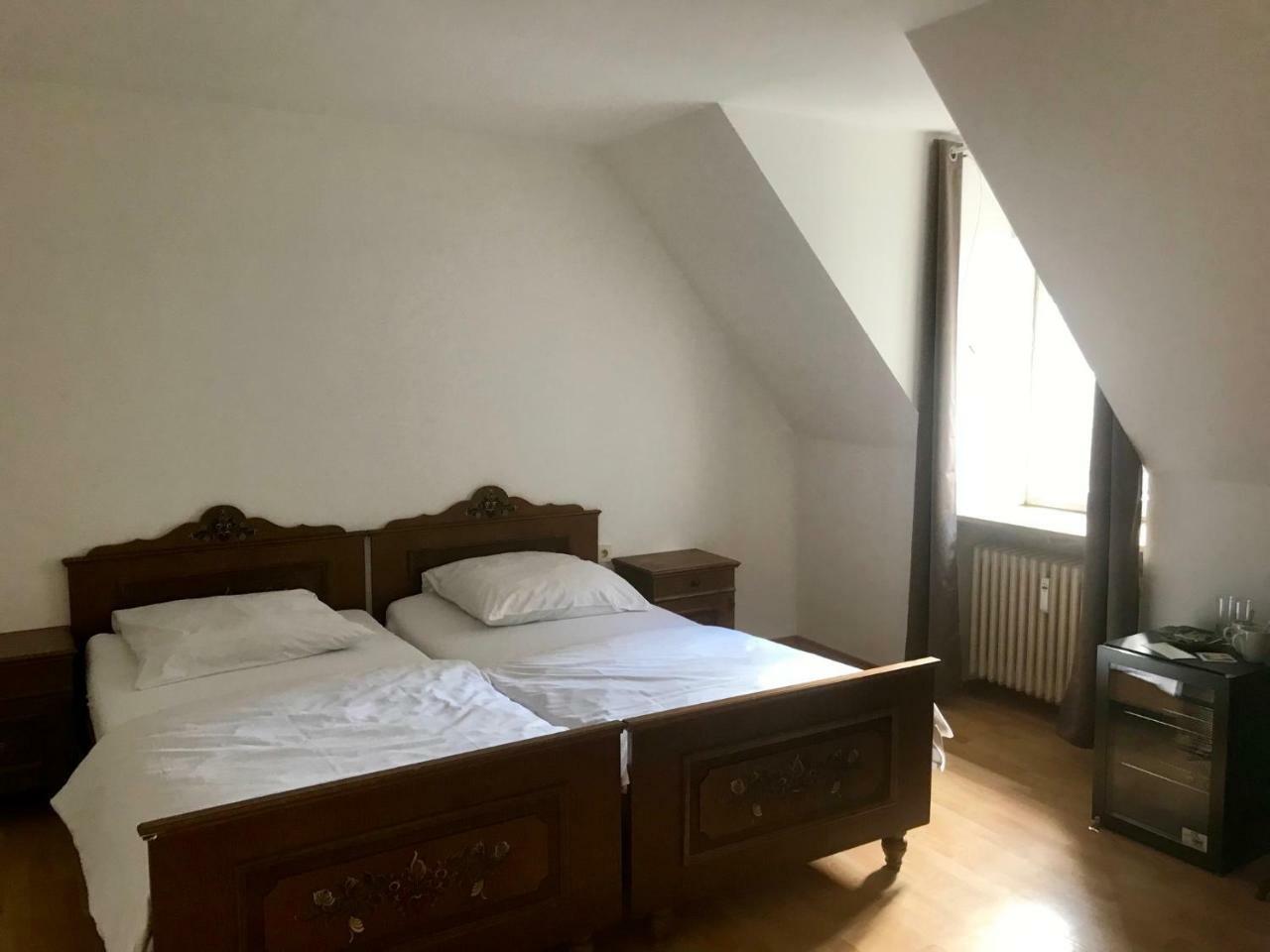 Gasthaus Pfafflinger Neubourg-sur-le-Danube Extérieur photo
